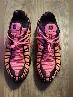 Nike Shox